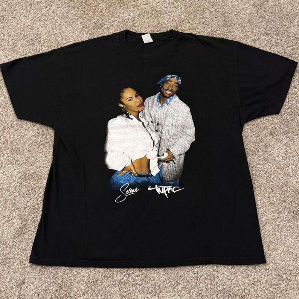 Tupac and Selena Black Graphic Tee Men's size XL